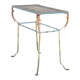 Example of Arts and Crafts Tables