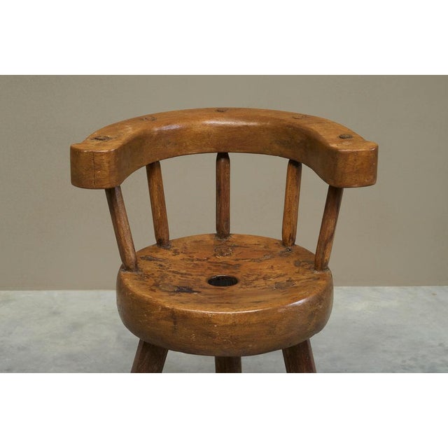 Provincial Sculptural 3-Legged Vernacular Chair in Oak, France, 1900s For Sale - Image 4 of 14