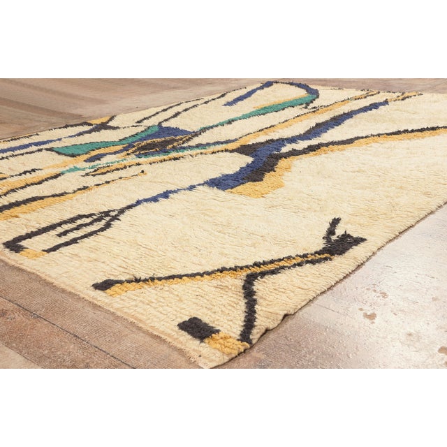 Ivory Vintage Beni Ourain Moroccan Rug, 06'09 X 09'06 For Sale - Image 8 of 10