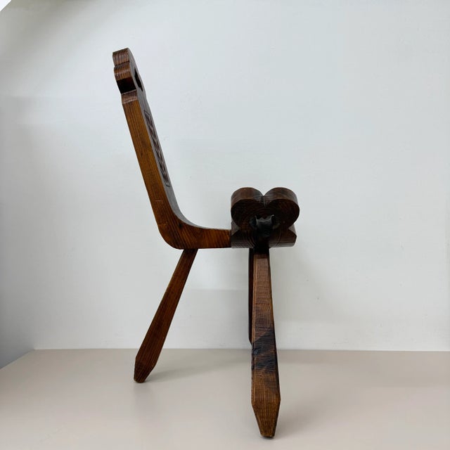 Spanish Brutalist Hand Carved Oak Tripod Chair, 1970s For Sale - Image 18 of 18