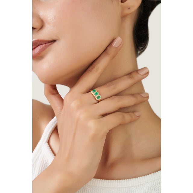 14k Yellow Gold Modern Classic Emerald Diamond Three Stone Ring Size 5 For Sale In New York - Image 6 of 16