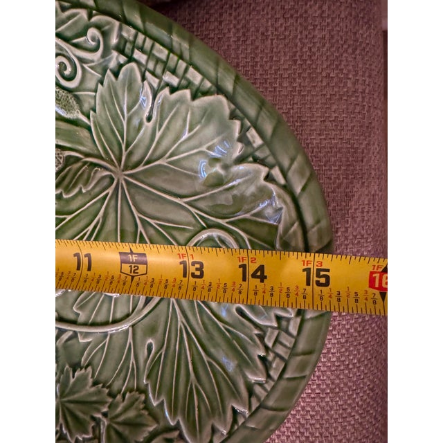 1980s 1980s Bordallo Pinheiro Portuguese Green Botanical Serving Platter 15” by 11” For Sale - Image 5 of 11