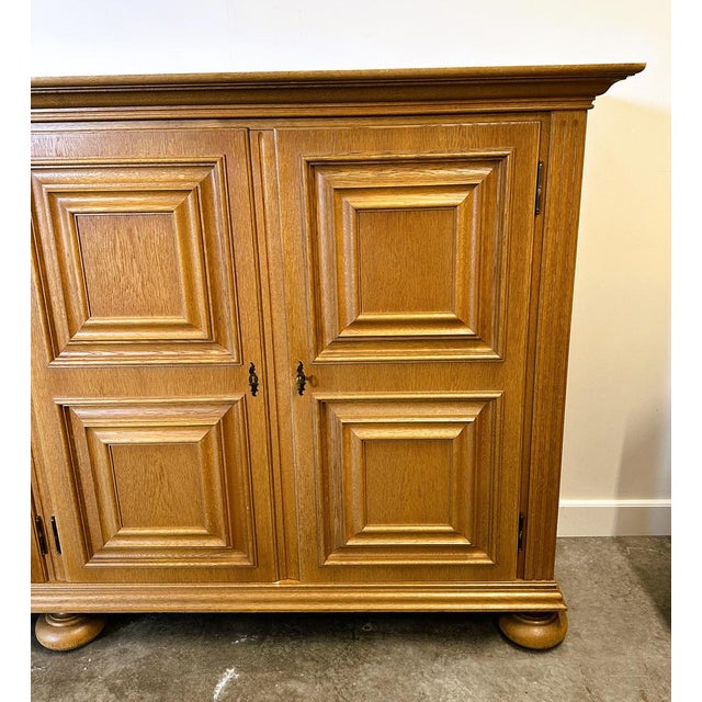 Mid-Century Brutalist Sideboard in Oak For Sale - Image 4 of 15