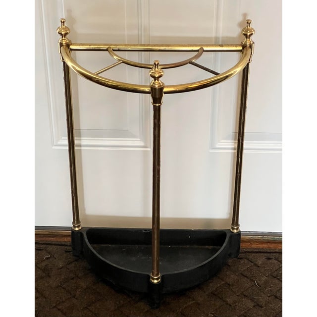 English Vintage Brass Umbrella Stand With Black Base | English Traditional Cane Holder | Mid Century Hall Stand For Sale - Image 3 of 7
