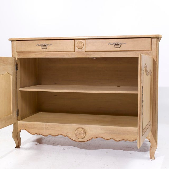 Wood Mount Airy French Provincial Louis XV Style Cabinet Credenza For Sale - Image 7 of 9