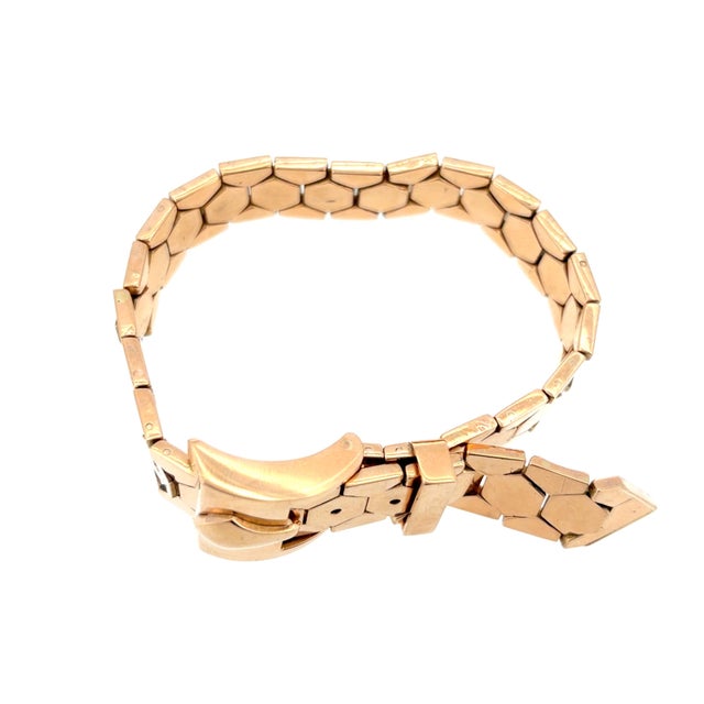 1940s Retro 18k Rose Gold Honey Comb Buckle Bracelet For Sale - Image 4 of 8