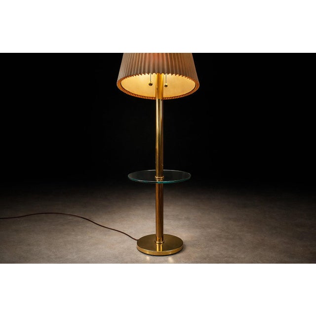 Mid-Century Modern Brass Floor Lamp with Integrated Glass Shelf and Pleated Shade, Italy, 1960s - Lot 902 For Sale - Image 10 of 11