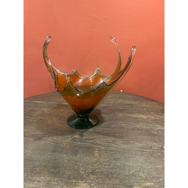 1970s Vintage Large Chalet Canada Amber Glass Centerpiece Bowl For Sale - Image 17 of 18