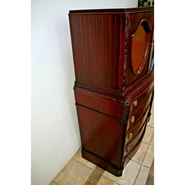 Italian 1970s Vintage Dresser Chest Mahogany Gentleman's Tallboy Made in New York, Watch Drawers Glass Display For Sale - Image 3 of 10
