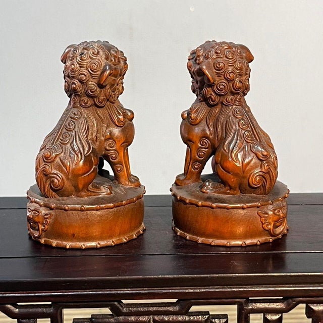 Wood Vintage Boxwood Carved Foo Dogs / Guardian Lions - Pair of Miniature Statues For Sale - Image 7 of 9