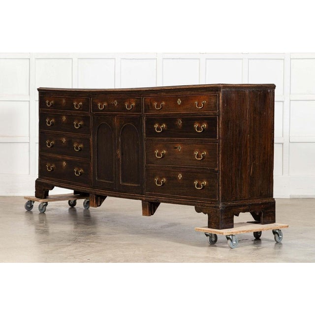 Large English George III Provincial Oak Dresser Base, 1790s For Sale - Image 4 of 18