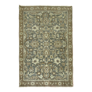 Green Antique Persian Heriz Rug, 4'2'' X 6'