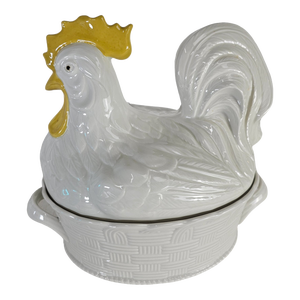 Carbone Chicken Rooster Large Casserole Dish Lid Farmhouse Decor 14.5 in 96 Oz