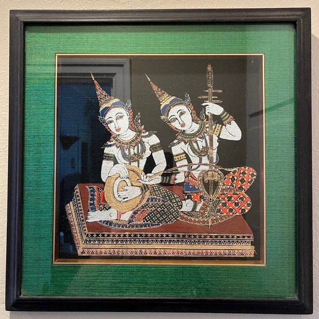 Vintage Thai Silk Painting Framed Musicians Playing Saw Sam Sai & Gong Wong 16" For Sale - Image 4 of 7