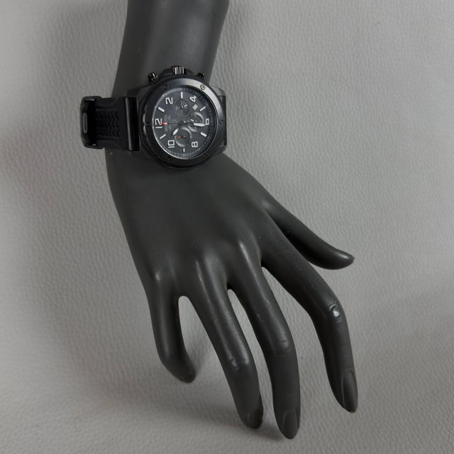 Black Chronograph Bulova Wristwatch 98B2 Rubber Strap from Marine Star, 2010s For Sale - Image 3 of 11
