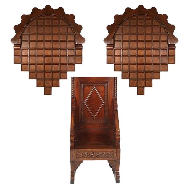 Set of 18th Century Hand-Carved Throne with 2 Crowns For Sale