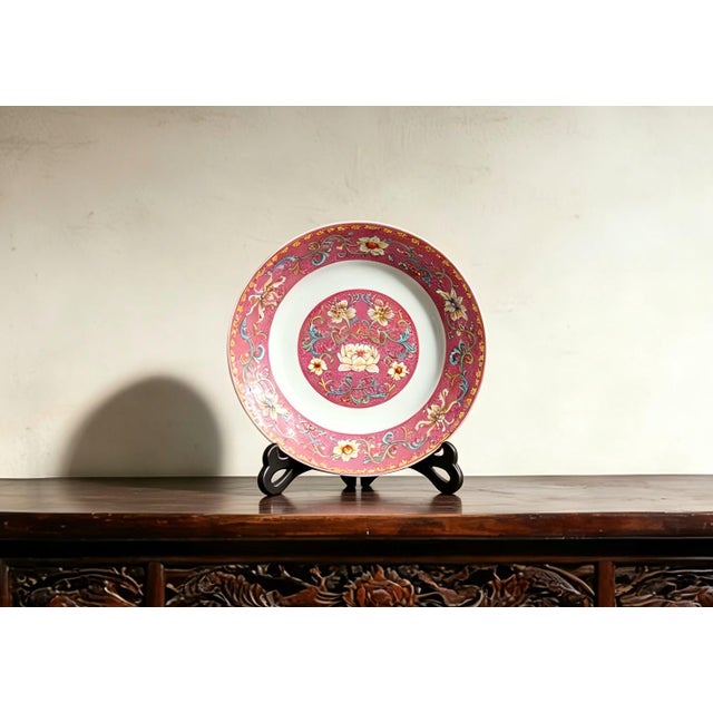 White Chinese Ceramic Plate,Qianlong Marked Famille Rose Porcelain Plate Hand Painted Floral Patterns Pattern For Sale - Image 8 of 10