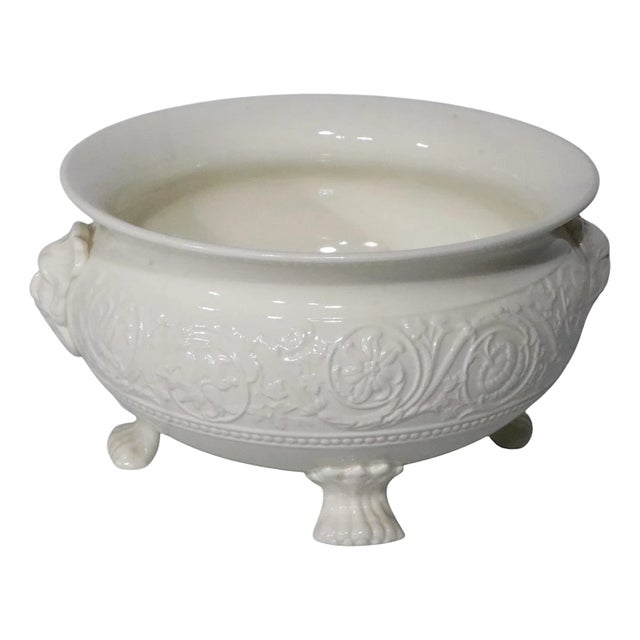 Wedgewood Patrician Maskaron Tureen Footed Bowl For Sale