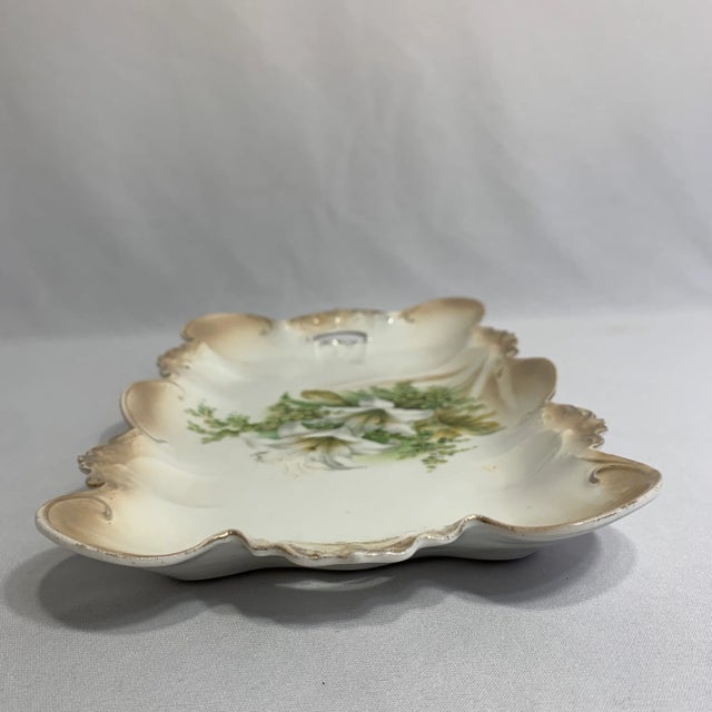 Arts & Crafts Dressing Table Plate, Easter Lily For Sale - Image 3 of 6