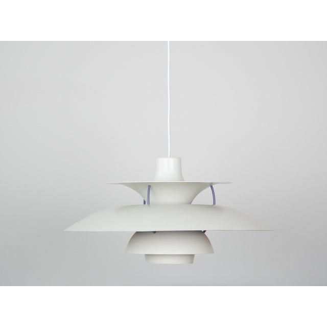 The ph 5 lamp is an icon of danish design that has gained immense popularity worldwide. Designed by the renowned designer...
