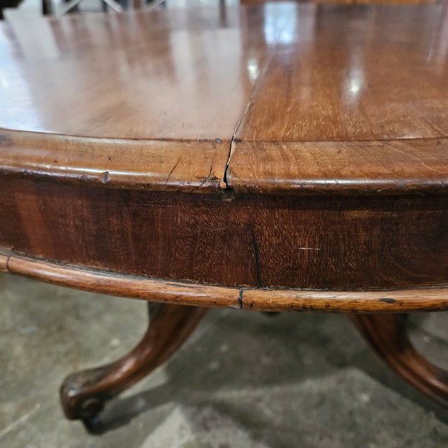 19th Century Victorian Mahogany Round Tri-Leg Pedestal Breakfast Table For Sale - Image 12 of 14