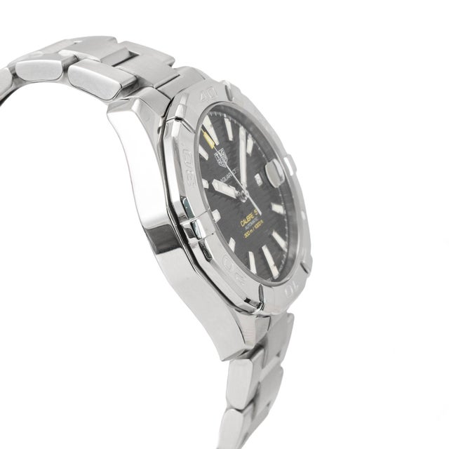 Modern Tag Heuer Aquaracer 300m 43mm Way2010 Stainless Steel Black Dial Automatic Watch For Sale - Image 3 of 8