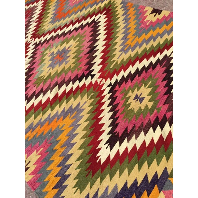 1960s Vintage Diamond Design Kilim Rug - 68" X 96" For Sale - Image 5 of 10