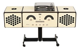 Example of Radios