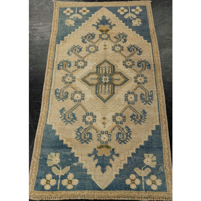 Turkish Mini Rug Oriental Hand Knotted Vintage Rug 1'4" x 2'6" #21197 Explore a curated collection of hallway runners,...