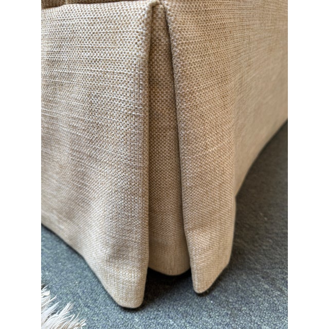 Brunschwig & Fils Cavendish Loose Back Sofa For Sale - Image 9 of 12