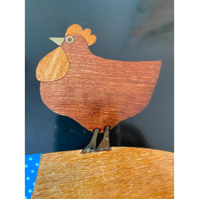 Late 20th Century Couroc of Monterey Serving/Bar Tray, Charming Pig & Chicken For Sale In Portland, OR - Image 6 of 8