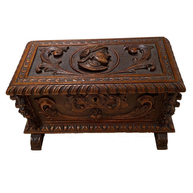 Late 18th Century Antique French Walnut Carved Box For Sale - Image 5 of 8