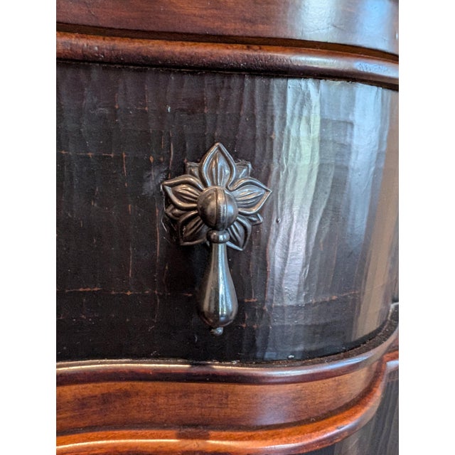 2010s Ethan Allen "Lucca" Serpentine Chest of Drawers For Sale - Image 5 of 7