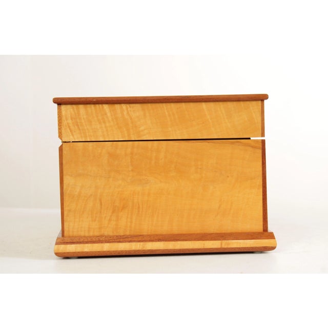 Late 20th Century Late 20th Century Handcrafted Inlaid Tiger Maple Cigar Box Humidor For Sale - Image 5 of 12