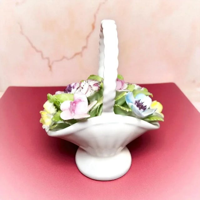 White 1970s Royal Doulton England Bone China Basket of Flowers For Sale - Image 8 of 8