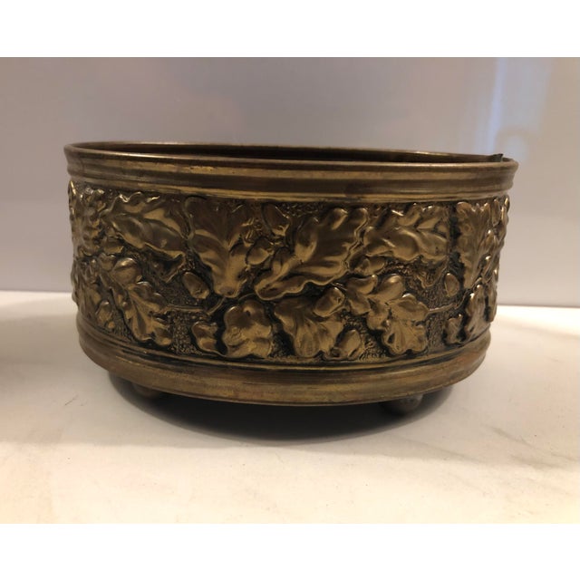 1950s 1950s English Oak Leaf Brass Planter, Footed For Sale - Image 5 of 11