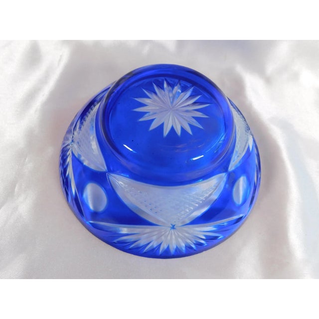 1970s Blue Cut to Clear Bowl For Sale - Image 4 of 4