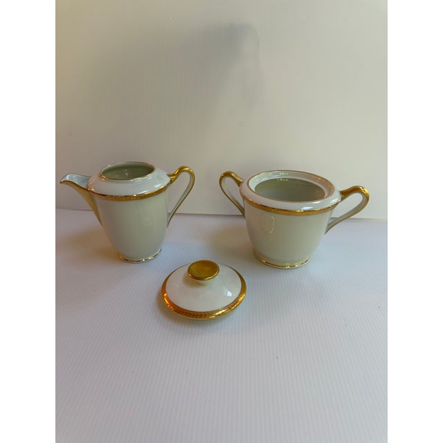Vintage 1950s Limoges France Creamer and Sugar Bowl With Lid by Cenpor in Classic White and Gold Trim Set For Sale - Image 11 of 16