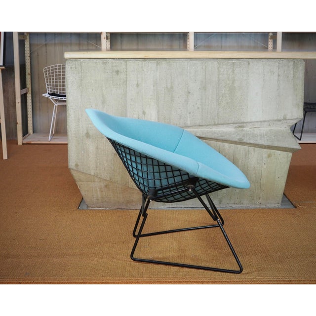 Bertoia Diamond Chair 422 in Black by Harry Bertoia for Knoll International, 1990s For Sale - Image 6 of 14