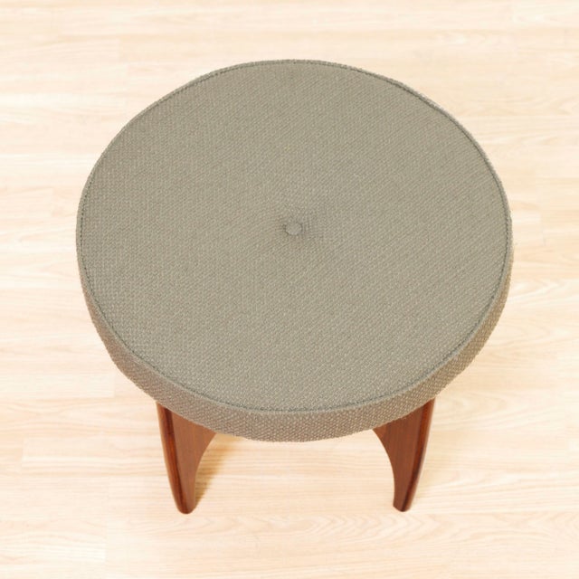 Wood Mid Century Astro Vanity Stool by G Plan in Teak and Olive Greige For Sale - Image 7 of 10