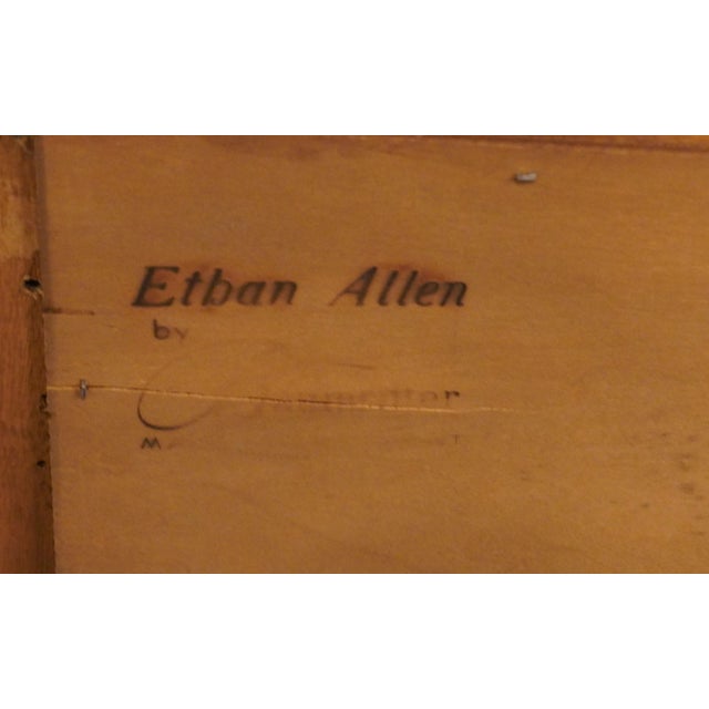 Ethan Allen / Baumritter Heirloom Nutmeg Maple 38" Scalloped Frame Mirror 545 For Sale In Kansas City - Image 6 of 7