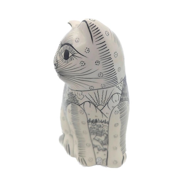 Mexican Vintage Mexican Zihuatanejo Ceramic Cat Figurine For Sale - Image 3 of 11