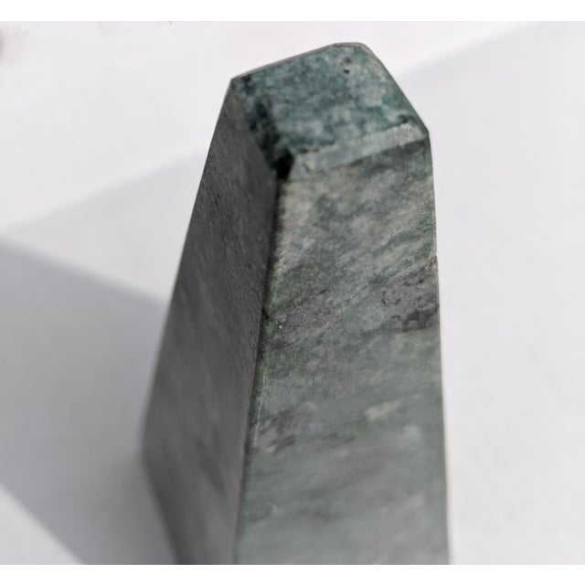 Vintage Neoclassical Grand Tour Green Marble Obelisk For Sale In Charlotte - Image 6 of 9