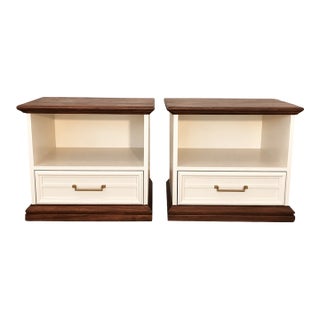 Pair of Vintage 1969 Drexel Advent Nightstands For Sale