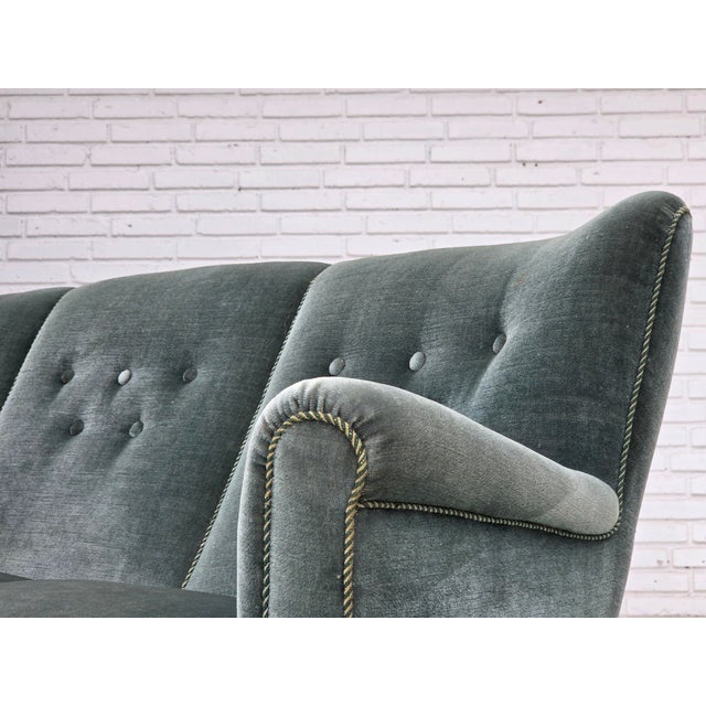 Three-Seater Danish Sofa in Green Furniture Velour, 1960s For Sale - Image 16 of 18