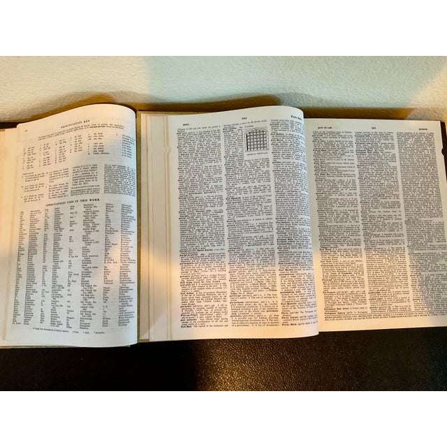 Funke Wagnalls New Comprehensive Internal Dictionary of the English Language - Deluxe Edition For Sale - Image 10 of 10