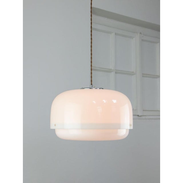 1970s Italian White Medusa Pendant Lamp by Luigi Massoni for Guzzini, 1970s For Sale - Image 5 of 17