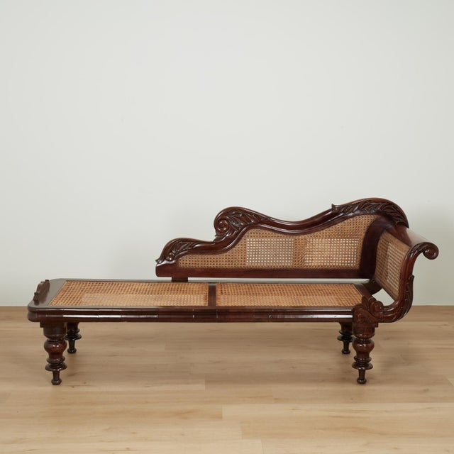 English Antique British Colonial Caned Chaise Lounge For Sale - Image 3 of 12