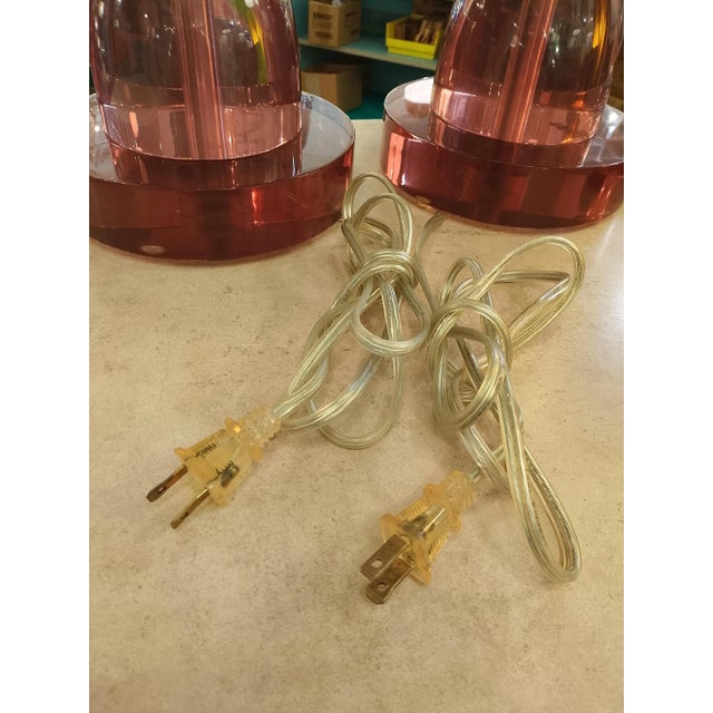 Late 20th Century Pair of Tall Sculptural Amethyst Lucite Van Teal Lamps For Sale - Image 5 of 5