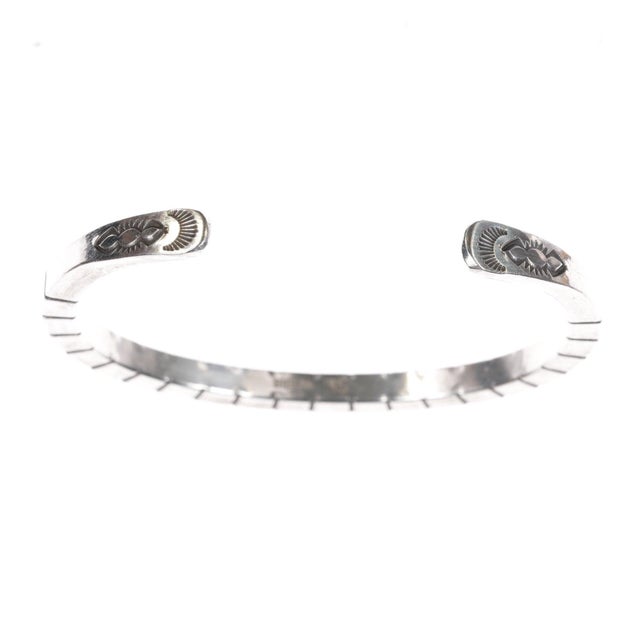 6.25" Roger Skeet Jr Navajo sterling cuff bracelet For Sale - Image 4 of 9